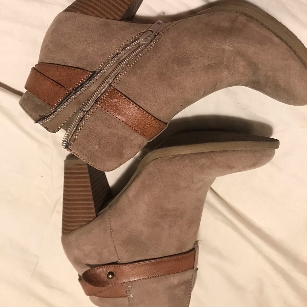 Tan boots